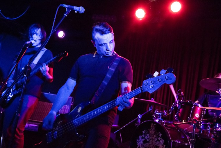 Фото Girl Band (IE), Jars 