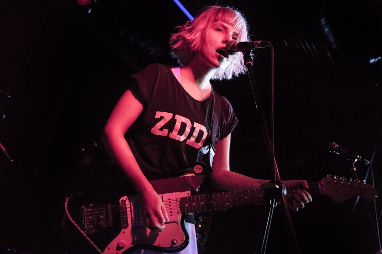 Фото Girl Band (IE), Jars 