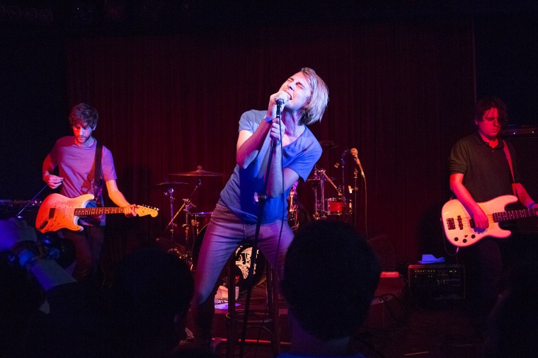 Фото Girl Band (IE), Jars 
