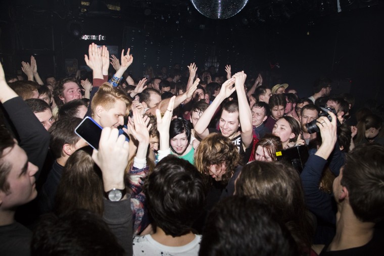 Фото A Place To Bury Strangers (USA) 