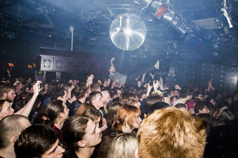 Фото A Place To Bury Strangers (USA) 