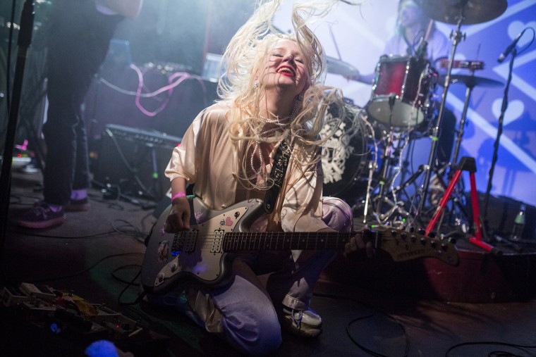 Фото Angelic Milk 