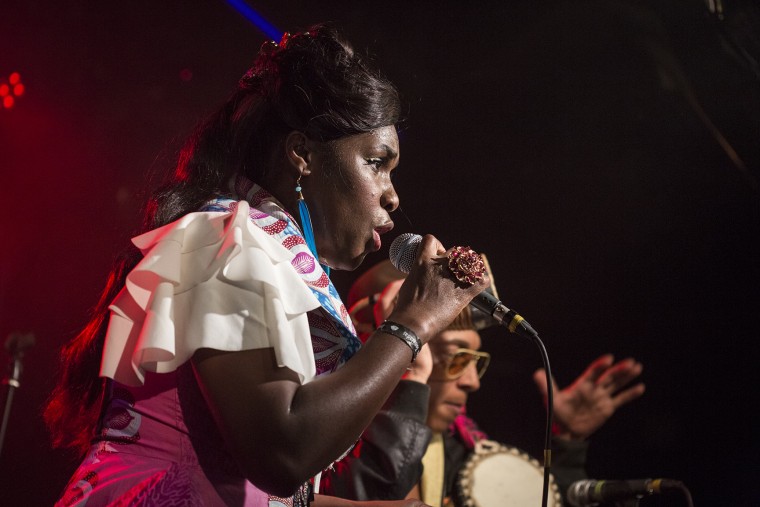 Фото Ibibio Sound Machine 