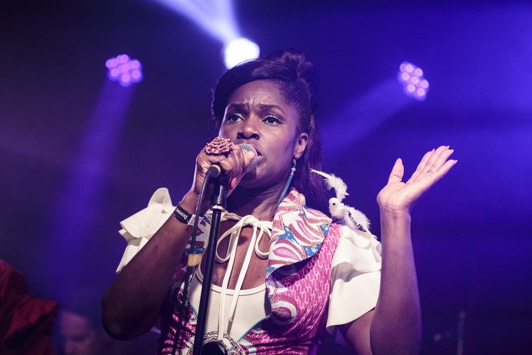 Фото Ibibio Sound Machine 