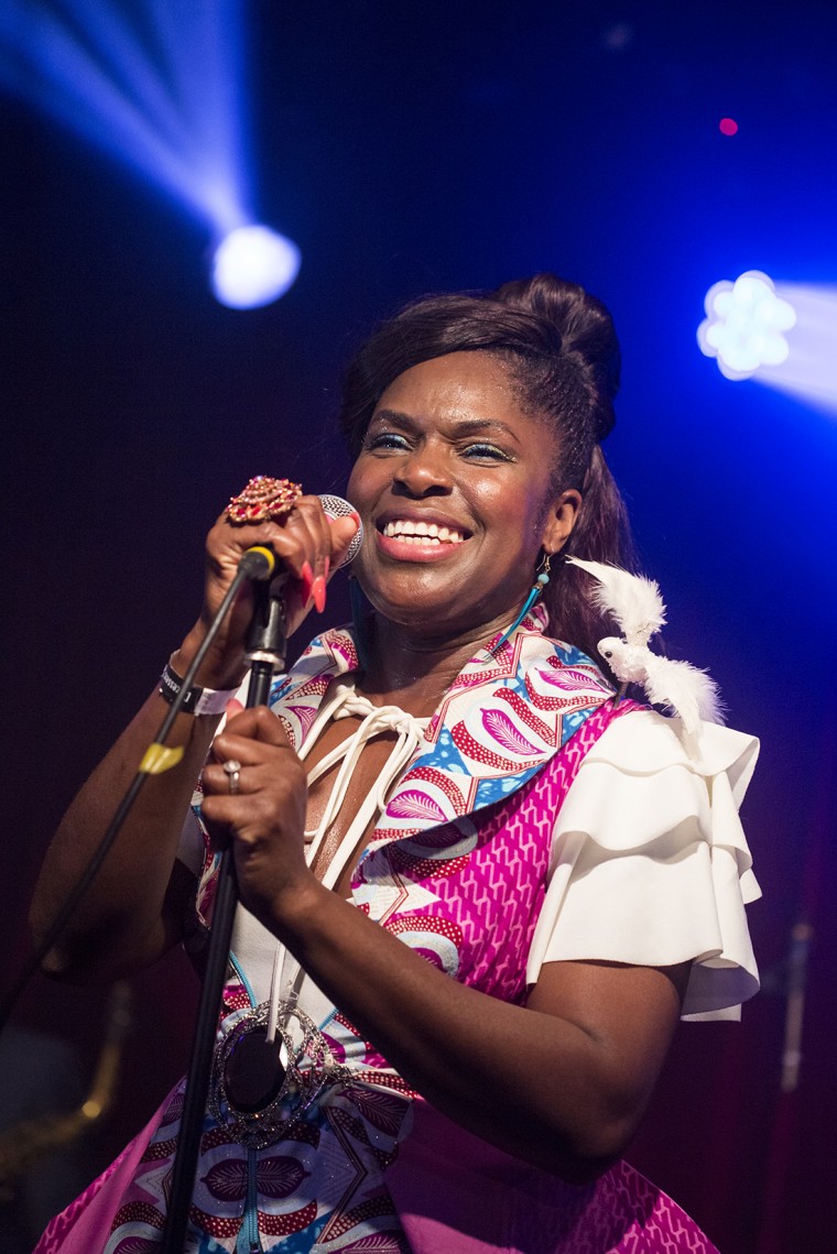 Фото Ibibio Sound Machine 