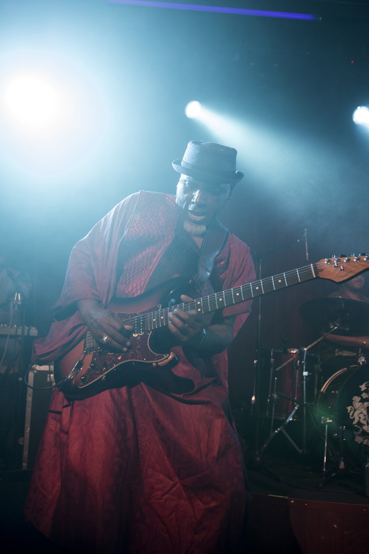 Фото Ibibio Sound Machine 