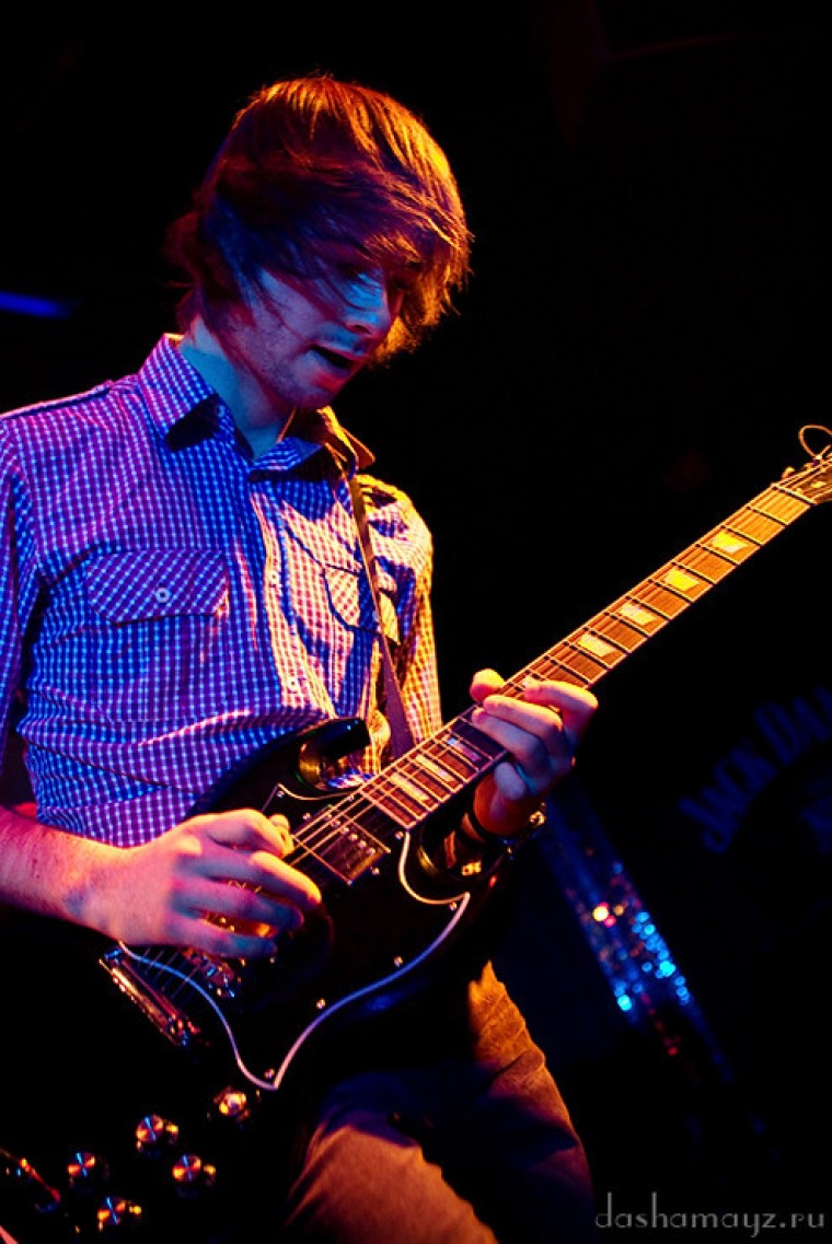 Фото LIVE ON MIX: MARI! MARI!, COOCKOO 