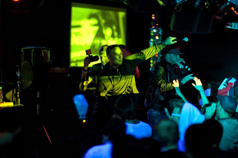 Фото Bass My Ass: Virus Syndicate (UK) 