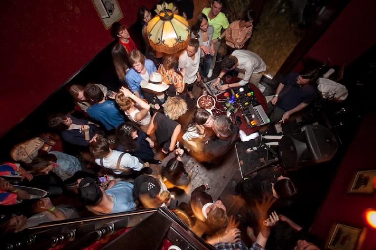 Фото Tesla Boy Afterparty на Красной веранде 