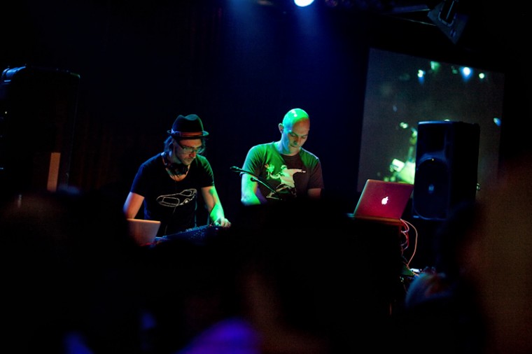 Фото SCSI-9 — <em>Live</em> 