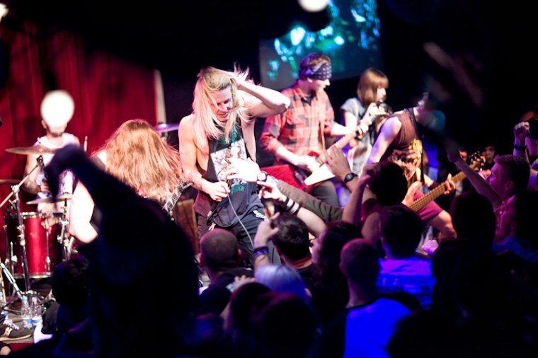 Фото Vice Xmas Party: Cerebral Ballzy (USA), Transilvanian 