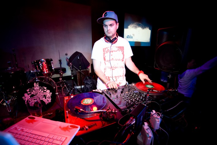 Фото Party Up! <br>Moustache Edition 