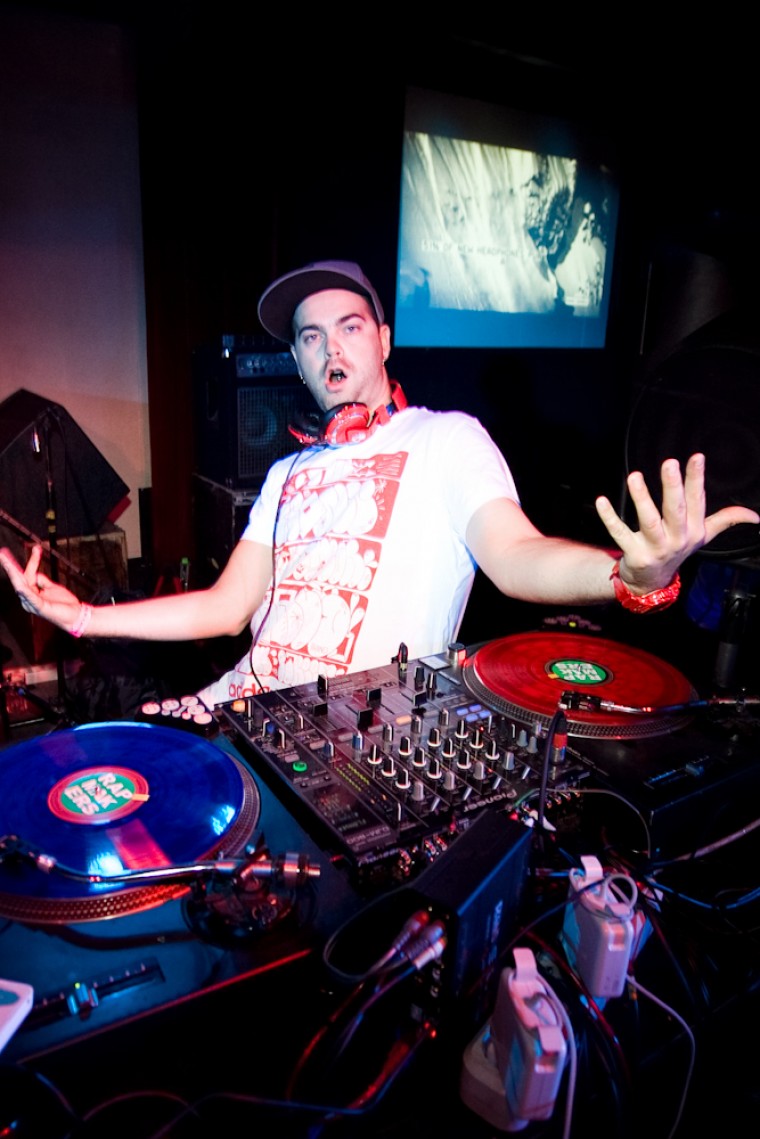 Фото Party Up! <br>Moustache Edition 
