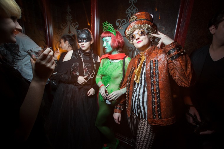 Фото C.L.U.M.B.A. <br>Halloween 