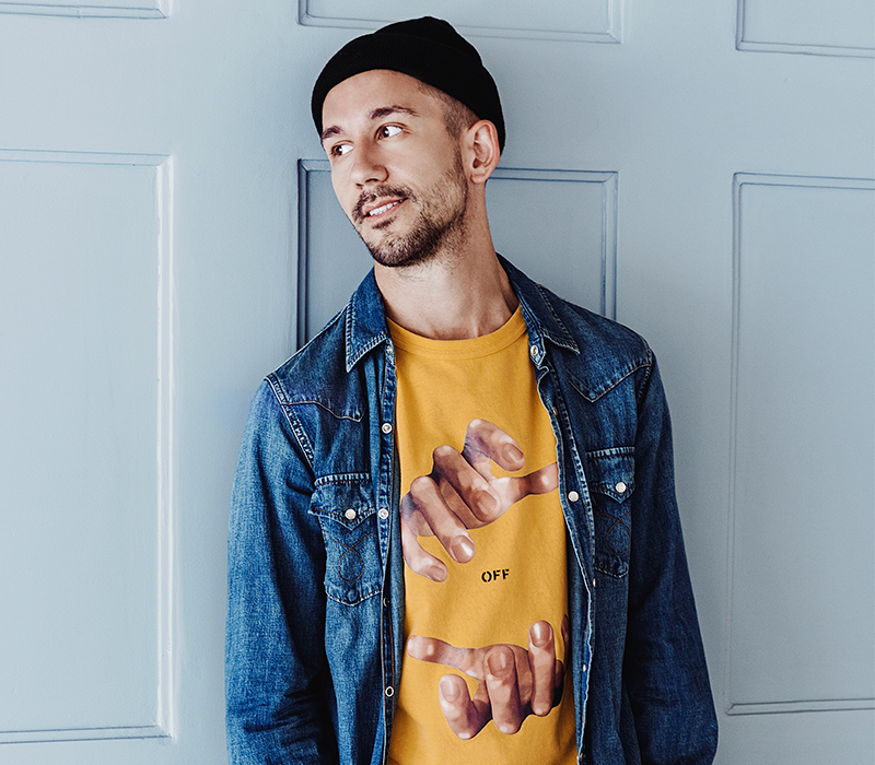 Солист группы пицца. Солист группы пицца. Солист группы пицца. Пицца певец. Пицца певец.